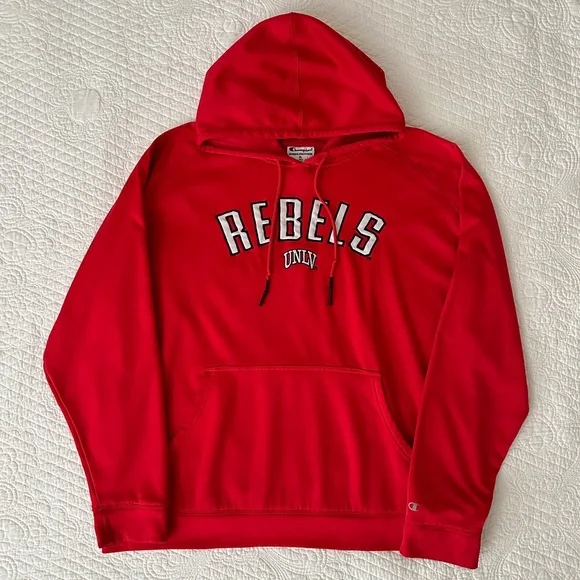 Champion UNLV Rebels Red Hoodie Sweatshirt Men's XL - Picture 1 of 11